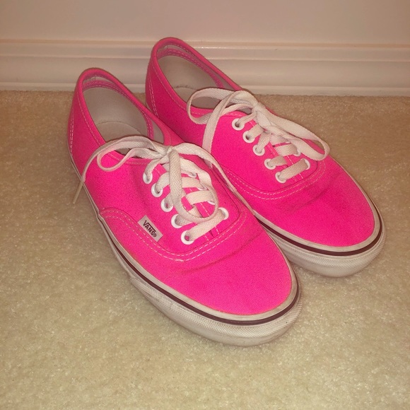 hot pink vans womens